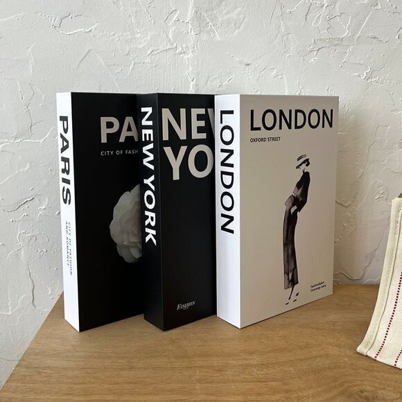 NEW Luxury Decoration Coffee Table Fashion Art Faux Book Storage Box - Picture 7 of 8